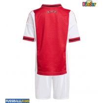 Ajax Heimtrikotsatz Kinder 2025-26 Kurzarm (+ Kurze Hosen)